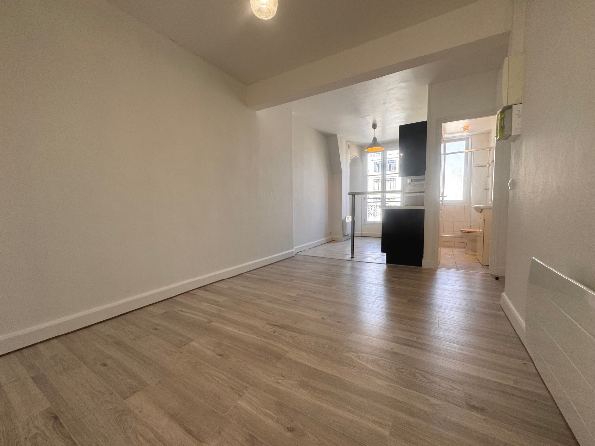 Location Appartement  2 pièces - 34m² 75013 Paris