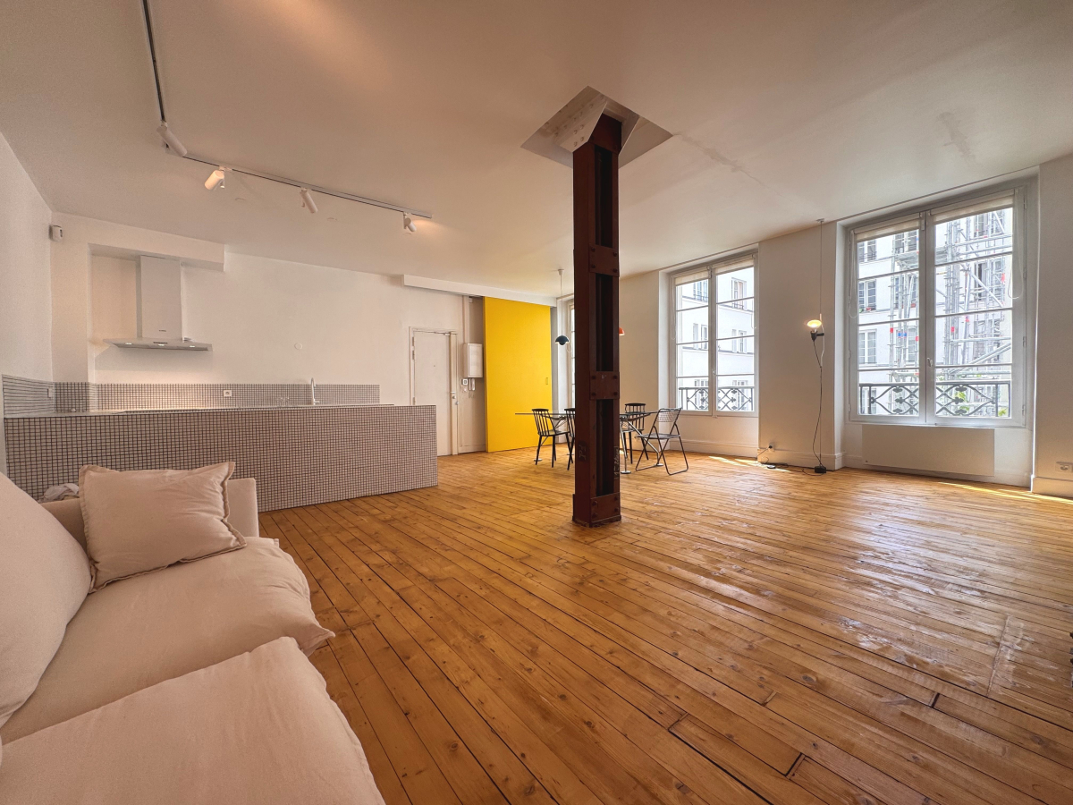 Location Appartement meublé 2 pièces - 73m² 75011 Paris