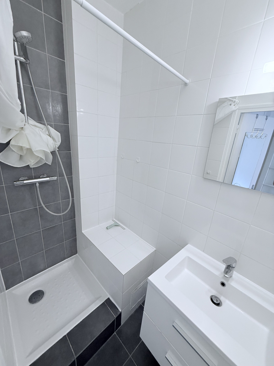 Vente Appartement 1 pièce (studio) - 19m² 75007 Paris