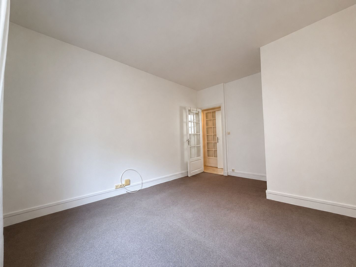 Vente Appartement 1 pièce (studio) - 19m² 75007 Paris