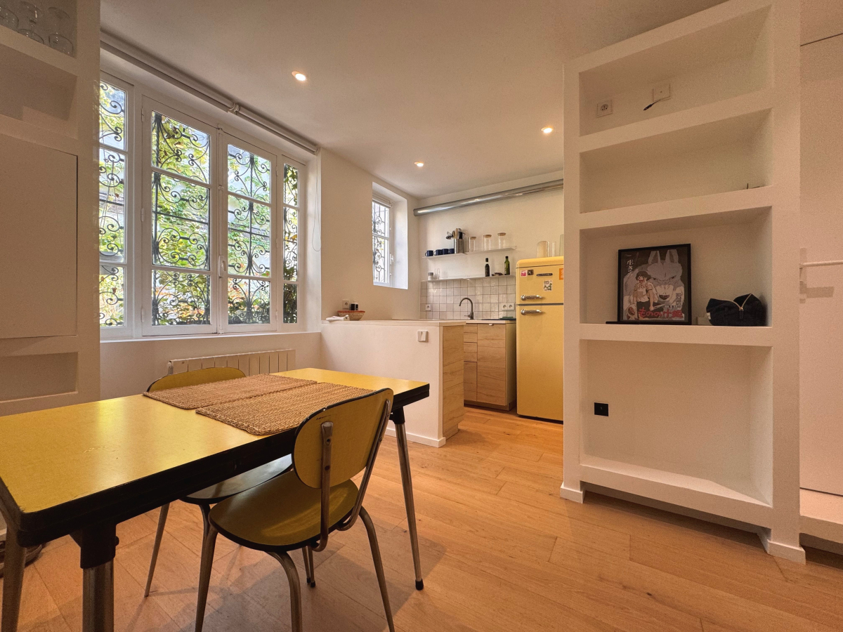 Location Appartement meublé 2 pièces - 25m² 75010 Paris
