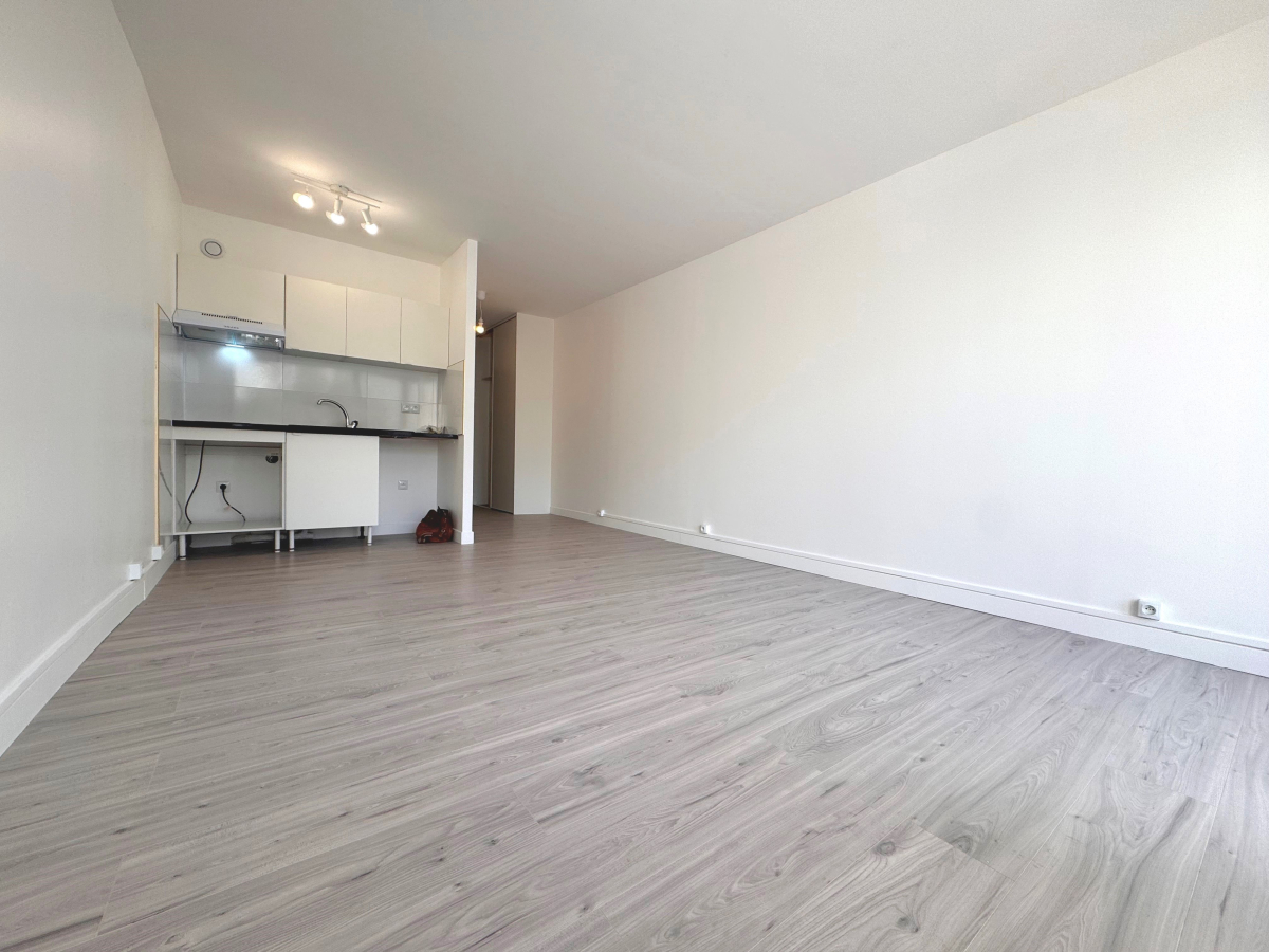 Location Appartement  1 pièce (studio) - 27.06m² 75019 Paris