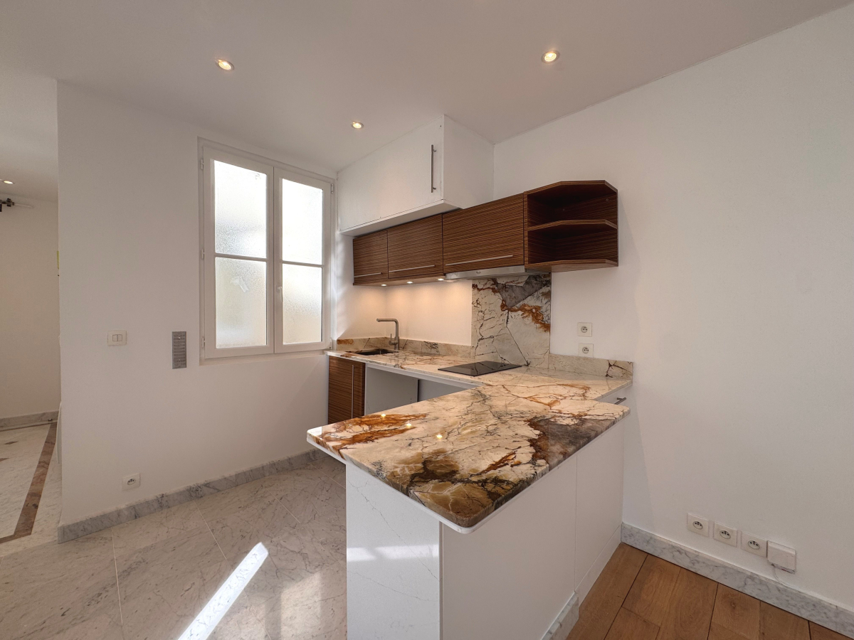 Location Appartement  2 pièces - 32.21m² 75013 Paris