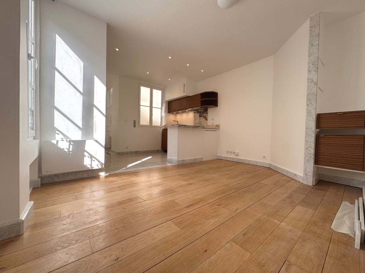 Location Appartement  2 pièces - 32.21m² 75013 Paris