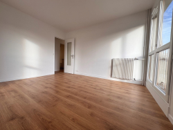 Location appartement Paris 75011