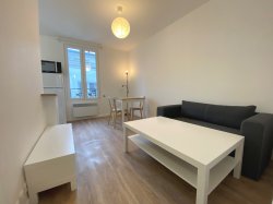 Location appartement meubléParis 75018