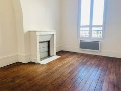 Location appartement Paris 75011
