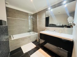 Location appartement meubléParis 75004