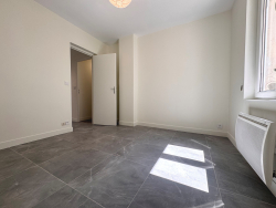 Location appartement Paris 75018