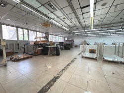 Location local commercial Pantin 93500
