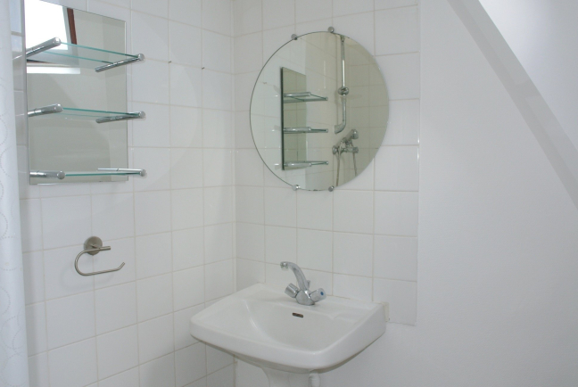 Location Appartement  1 pi�ce (studio) - 16.32m� 75008 Paris