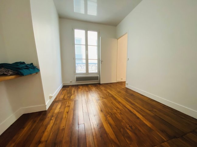 Location Appartement  2 pices - 26.03m 75009 Paris