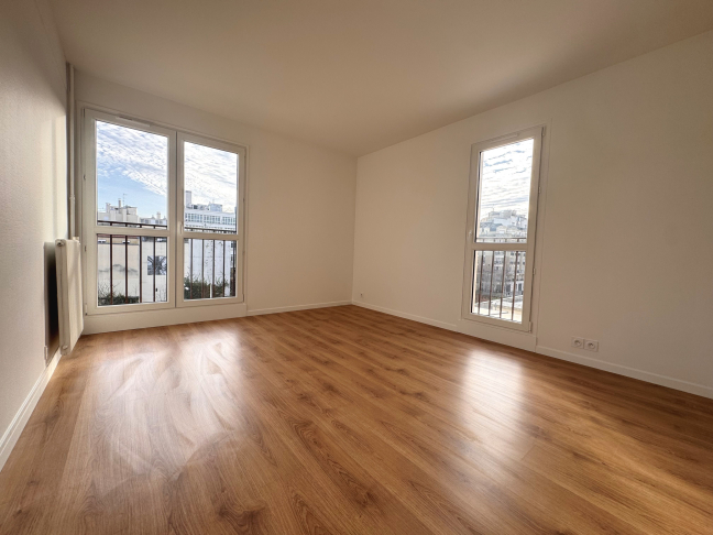 Location Appartement  2 pi�ces - 50m� 75011 Paris