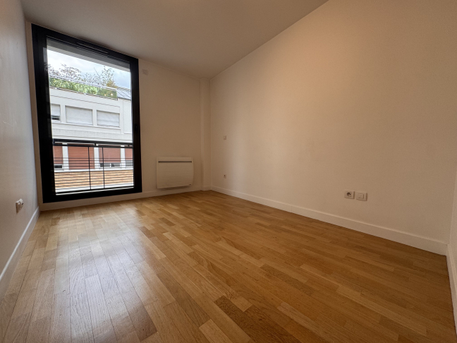 Location Appartement  3 pi�ces - 73.65m� 75013 Paris