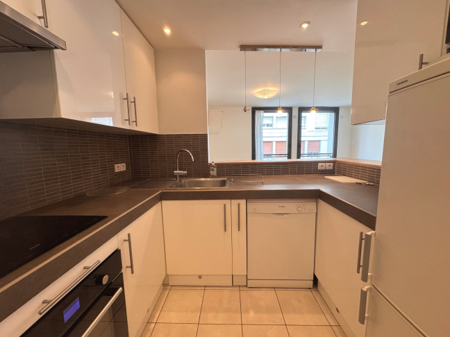 Location Appartement  3 pi�ces - 73.65m� 75013 Paris