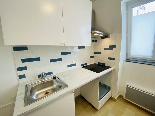 Location Appartement  2 pi�ces - 50.51m� 75012 Paris