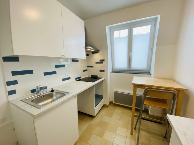 Location Appartement  2 pi�ces - 50.51m� 75012 Paris