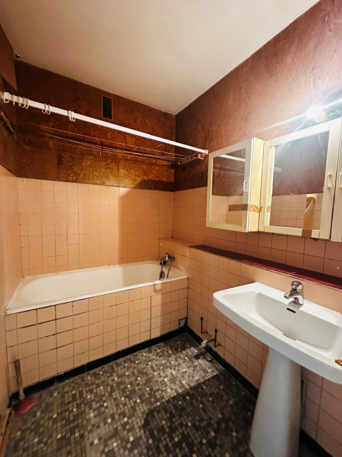 Vente Appartement  3 pices - 66.1m 75011 Paris