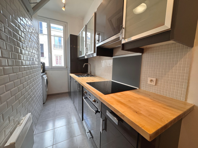 Location Appartement meubl 2 pices - 36m 75018 Paris