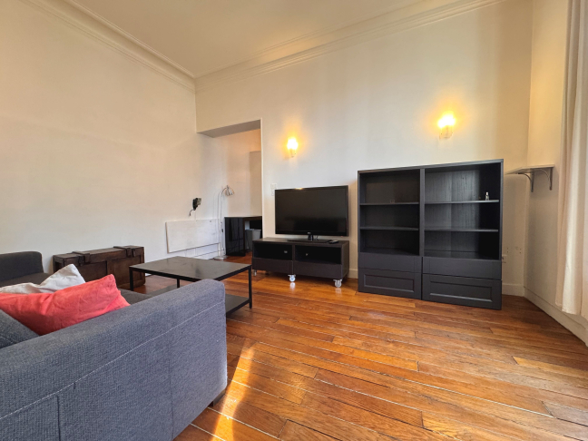 Location Appartement meubl 2 pices - 36m 75018 Paris