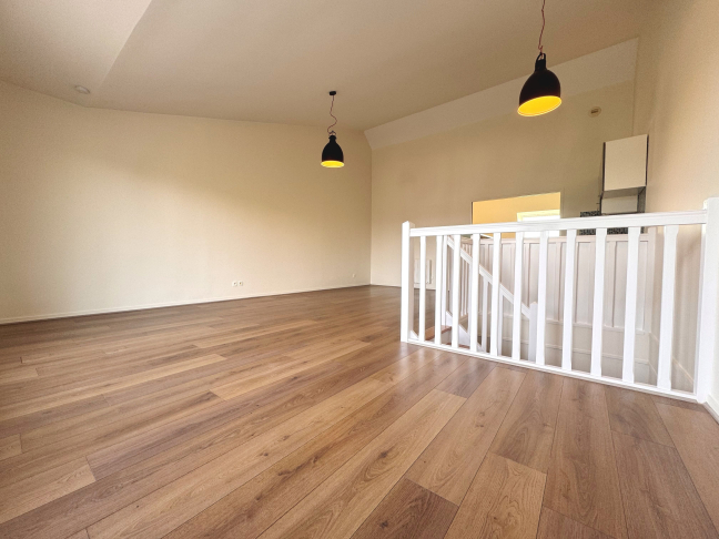 Location Appartement  4 pices - 79.01m 92140 Clamart