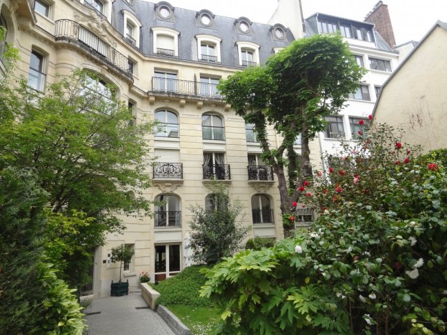 Vente Appartement  2 pices - 64m 75017 Paris
