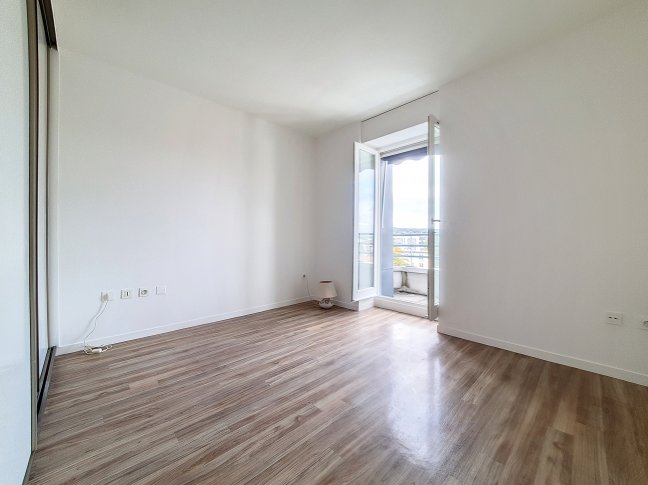 Location Appartement  2 pices - 52m 92500 Rueil-malmaison