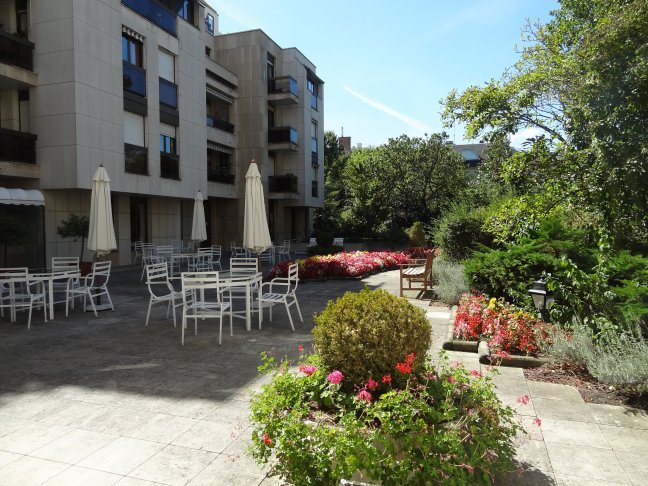 Location Appartement  3 pices - 59.5m 92200 Neuilly-sur-seine