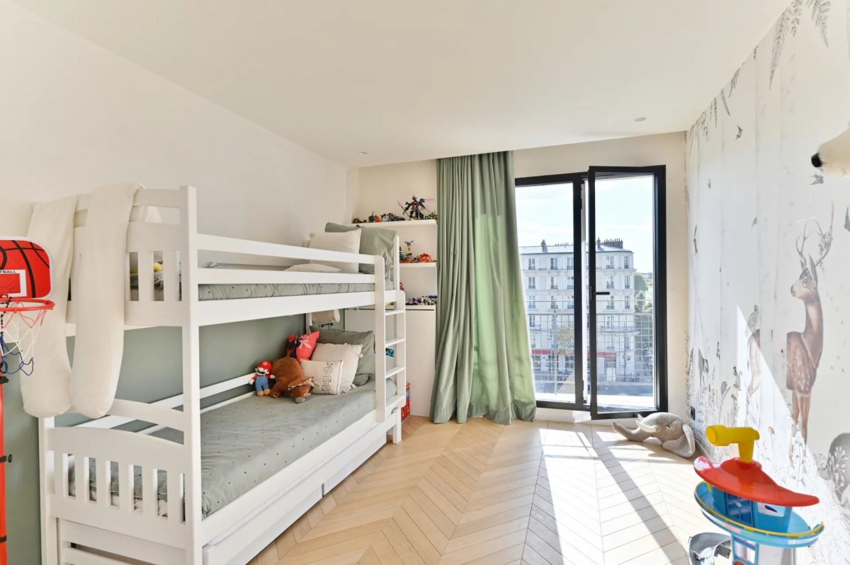 Vente Appartement  5 pices - 130.14m 92200 Neuilly-sur-seine