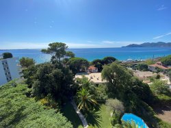 Location appartement meublCannes 06400