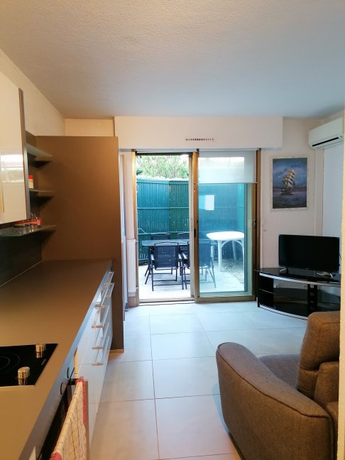 Location Appartement meubl 1 pice (studio) - 17.66m 06400 Cannes