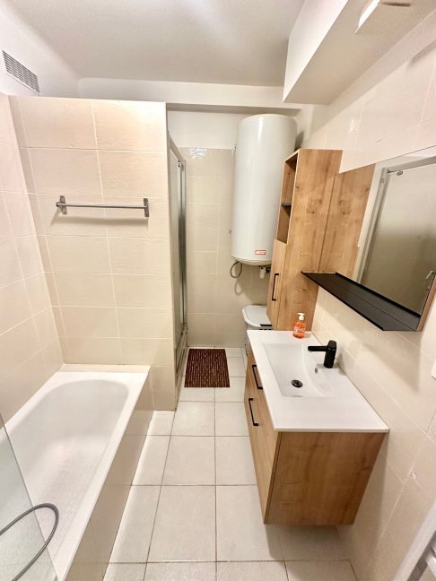 Vente Appartement  3 pi�ces - 80.26m� 06400 Cannes