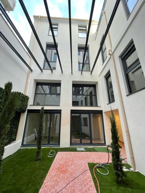 Vente Appartement  2 pices - 38.33m 06400 Cannes