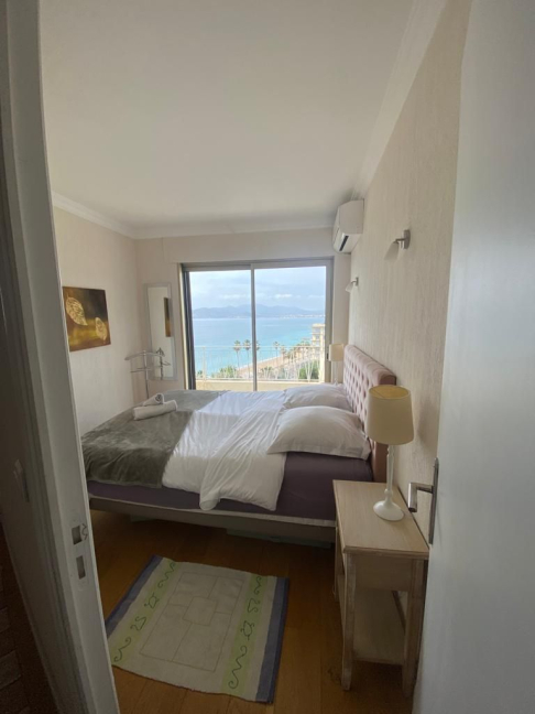 Vente Appartement  3 pi�ces - 54m� 06400 Cannes