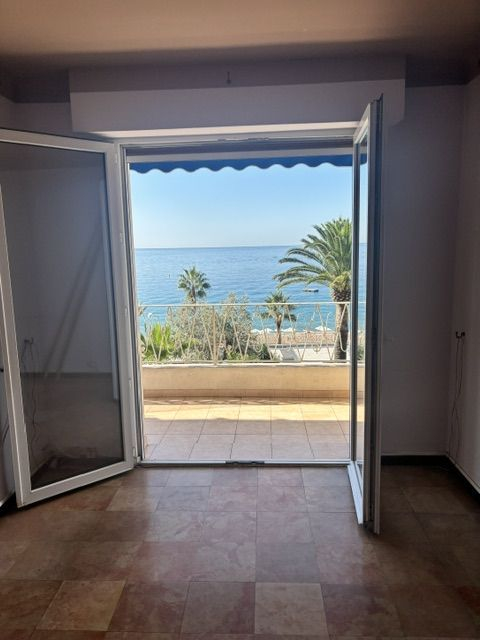 Vente Appartement  2 pi�ces - 47m� 06400 Cannes