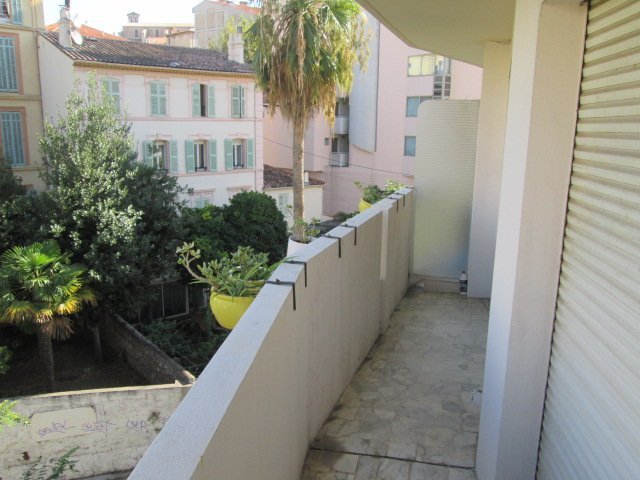 Vente Appartement  2 pices - 30m 06400 Cannes