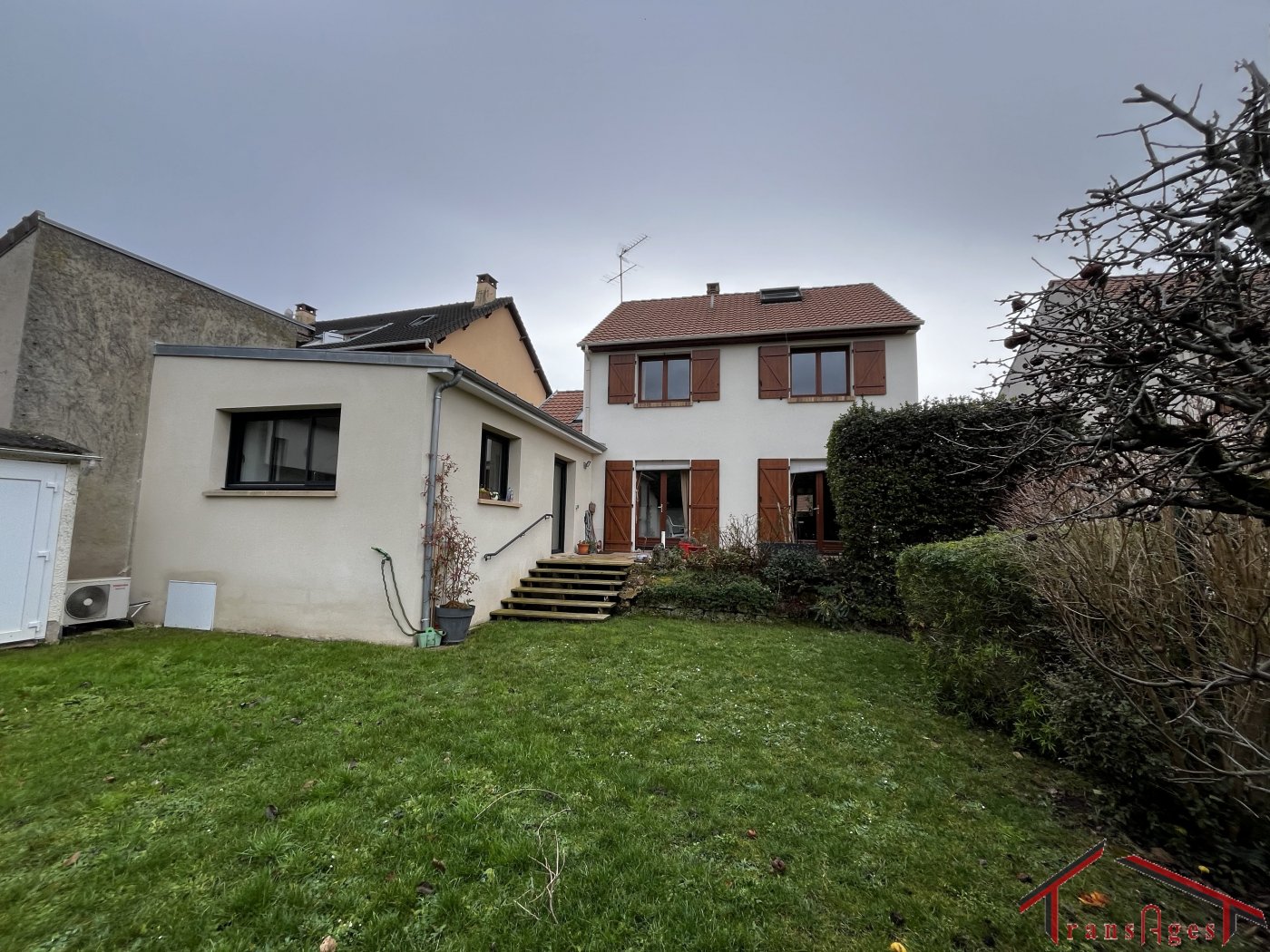 Agence immobilière de 