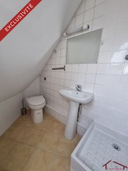 Location appartement meubléParis 75008