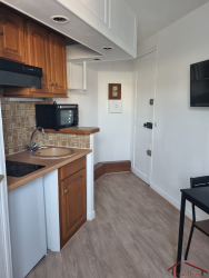 Location appartement meubléParis 75008