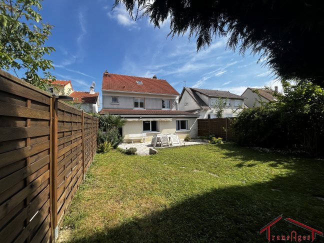 Vente Maison  7 pices - 169m 91130 Ris-orangis