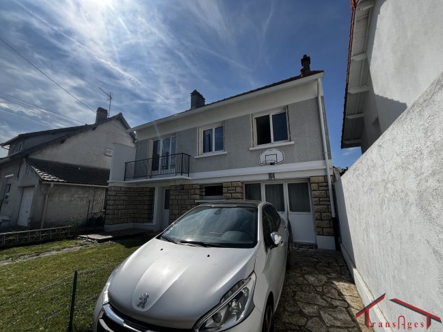 Vente Maison  7 pices - 169m 91130 Ris-orangis