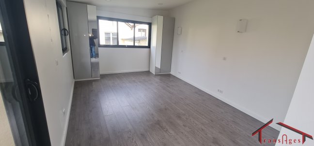 Vente Maison  7 pices - 137m 91430 Igny