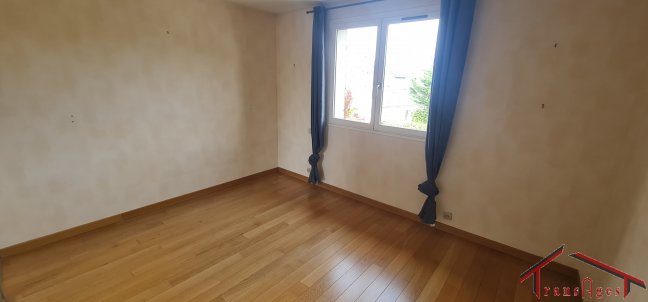 Vente Maison  7 pices - 137m 91430 Igny