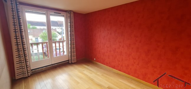 Vente Maison  7 pices - 137m 91430 Igny
