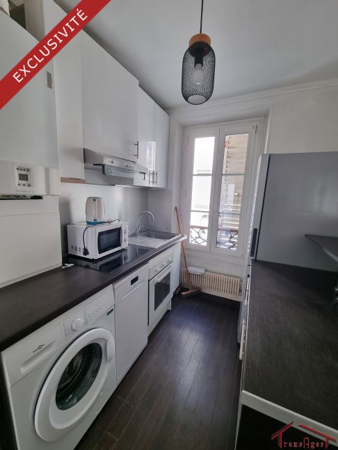 Location Appartement meubl 3 pices - 42.03m 75018 Paris