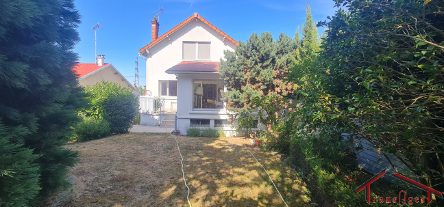 Vente Maison  6 pices - 177m 91430 Igny