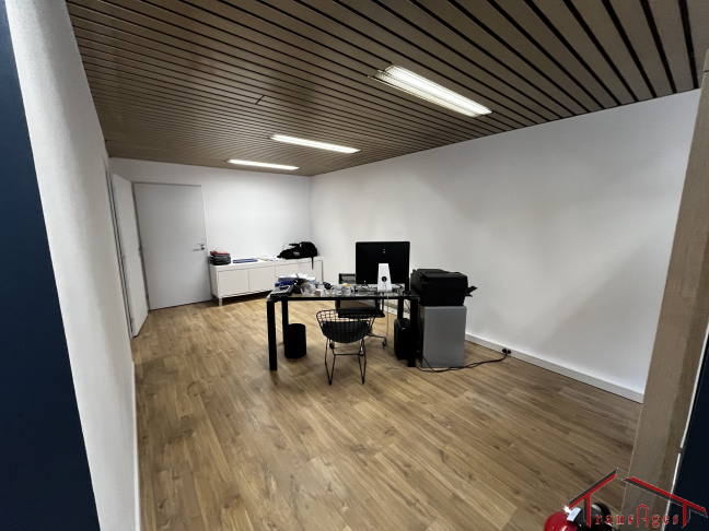 Location Local commercial - 61m² 78120 Rambouillet