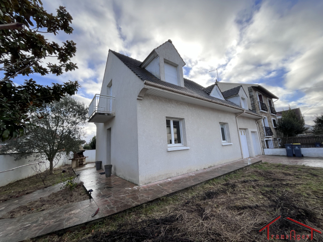 Vente Maison  6 pi�ces - 132m� 78390 Bois-d'arcy