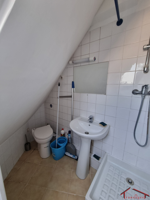Location Appartement meublé 1 pièce (studio) - 9m² 75008 Paris