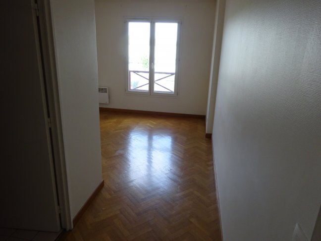 Location Appartement  2 pices - 53.23m  Massy